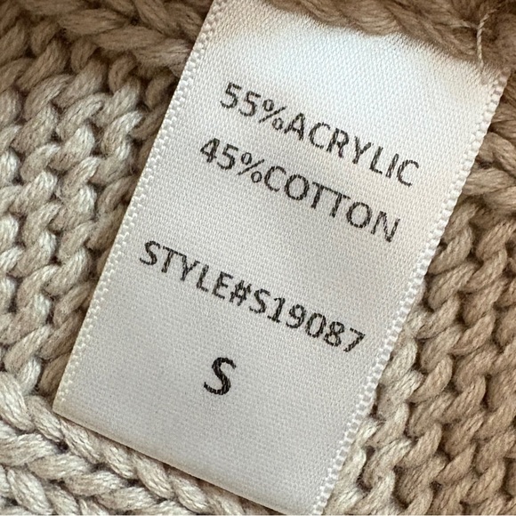 Mustard Seed V-Neck Taupe Sweater - S​ - Picture 4 of 13